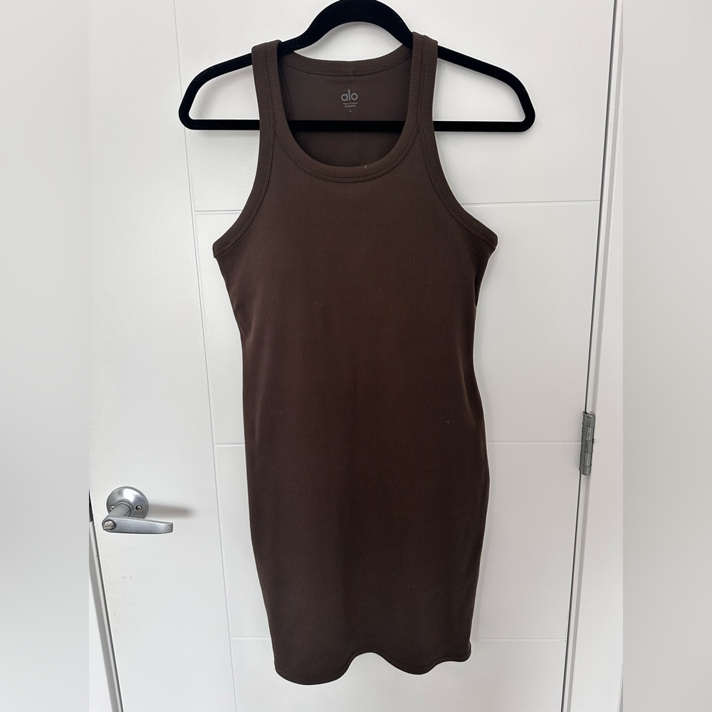 ALO Goddess Ribbed Go-To Dress — Espresso | Large